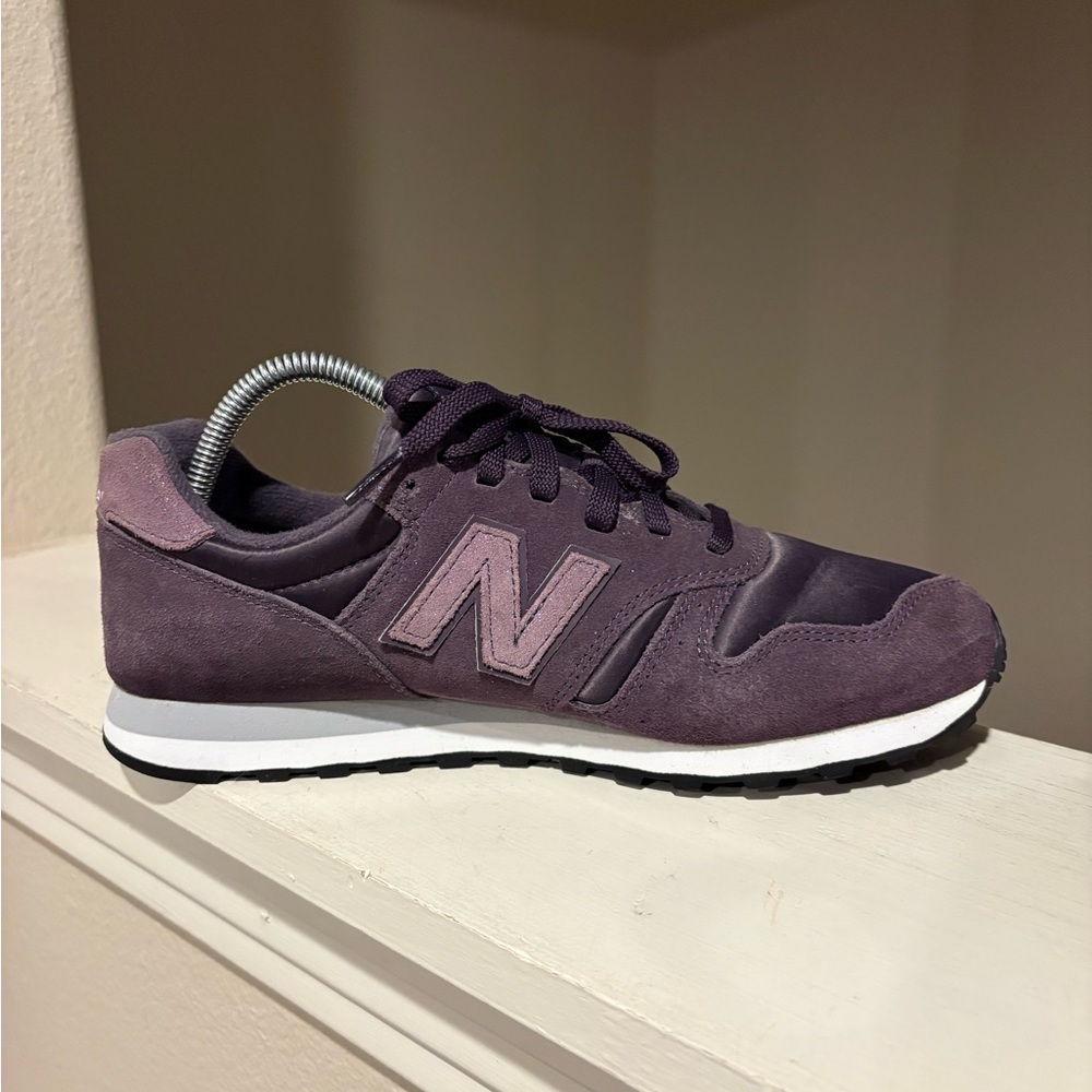 New Balance 373 Low Purple WL373ESP Shoes Women's Size 9 Road Running Shoes - Picture 3 of 9